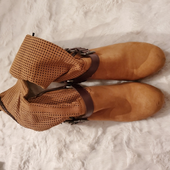 BACIO 61 Boots - Picture 5 of 9